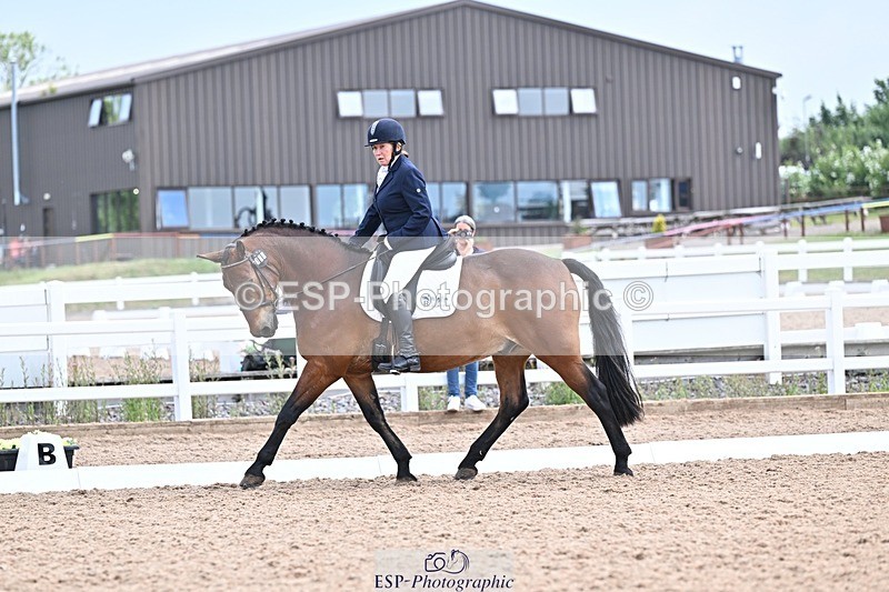 250620-100636-03069 - UnA Cls 1+2 - Intro 1+2