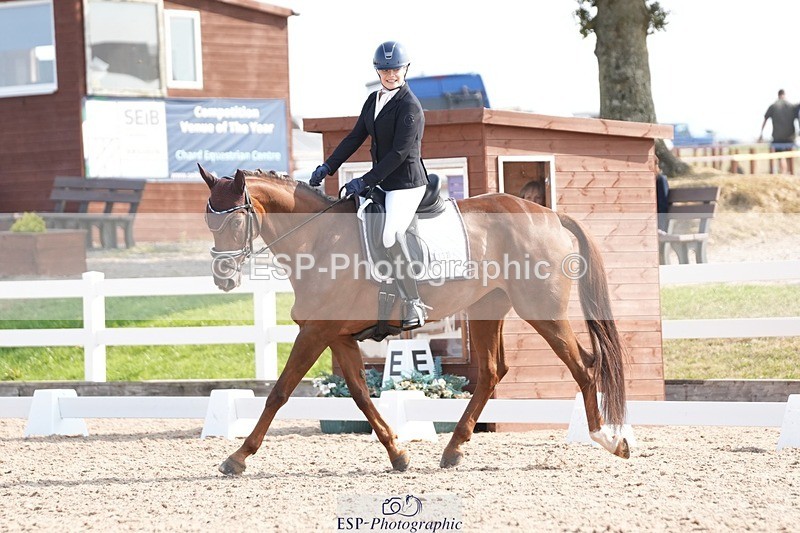 250817-101914-08319 - 132-Claire.GettinbyHeadmore.Dramatica