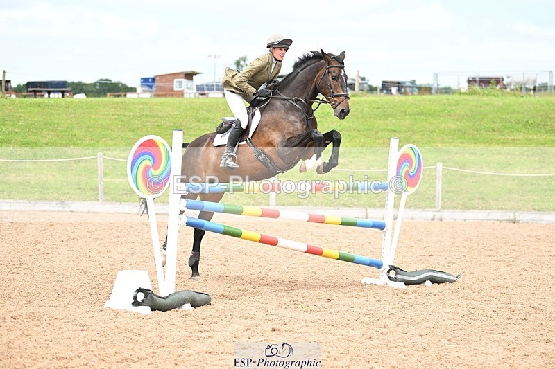 250611-140511-00778 - Cls 6 Snr Foxhunter & 1.20m Open