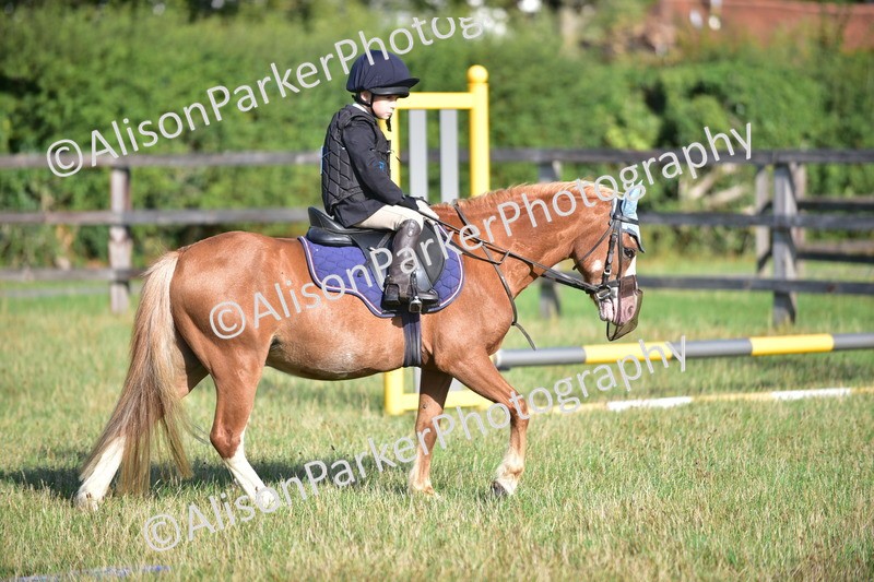 20260906-0467 - Class 6 - Minimus Jumping