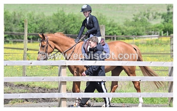 BPP_1068 - CLASS 4 FRI Newcomers/ 1.10m Open