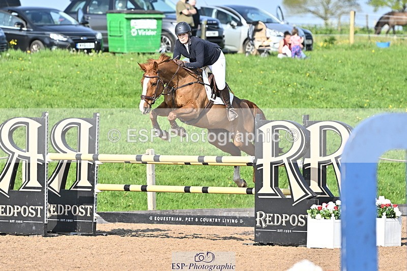 240509A-172800-03520 - Cls 12 Chard Equ Speed Derby