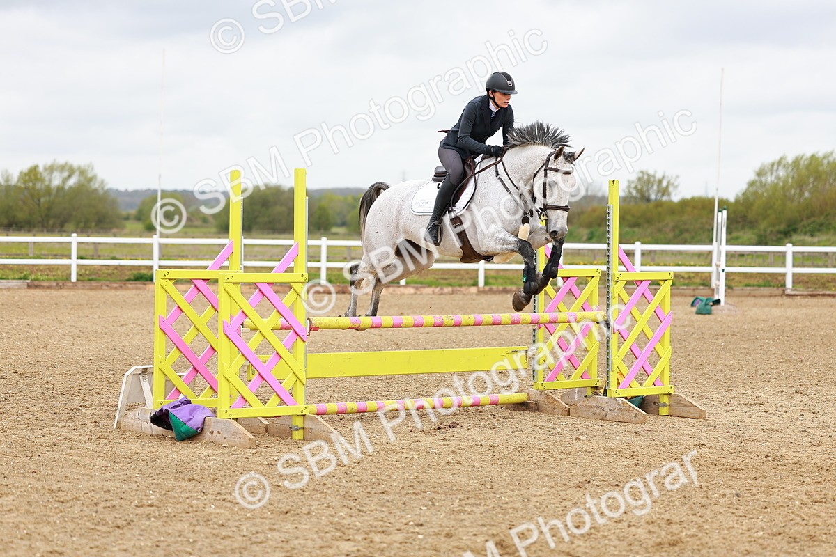 SBM_001989 - class 8 - Senior British Novice - 90cm
