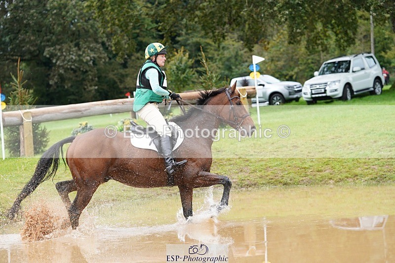 231021-122948-16960 - 433-WILLIAM-Laura.Sharpe-SC+XC