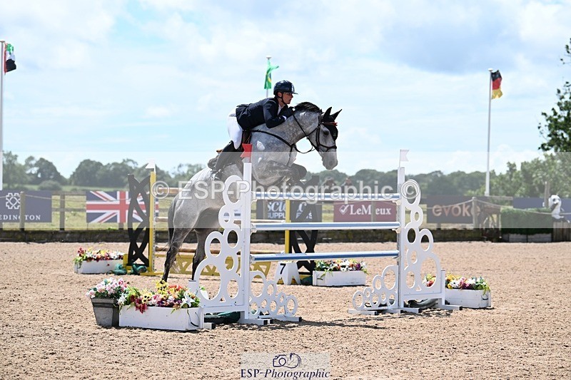 250720-133908-20036 - Cls 8, 3 star Big Tour Start til Break