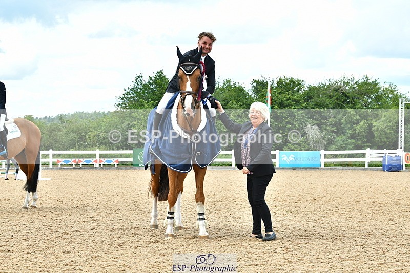 230721A-122527-06105 - Cls 18, 1 Star Silver 1.20m