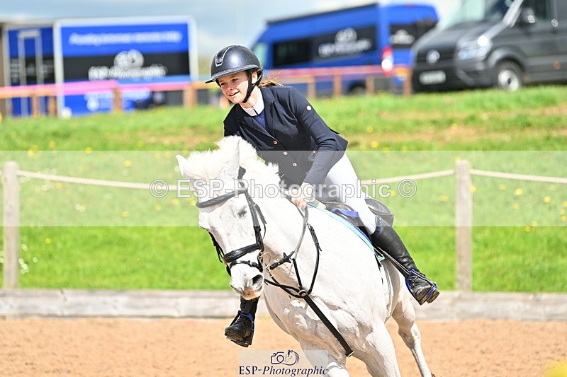 240504A-114929-01314 - Cls 3 Pony Discovery & 90cm Open