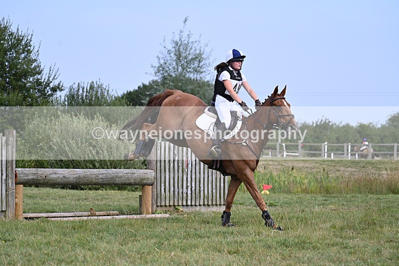 WJ7_8110 - 80cm XC Time 15:26 to 15:43