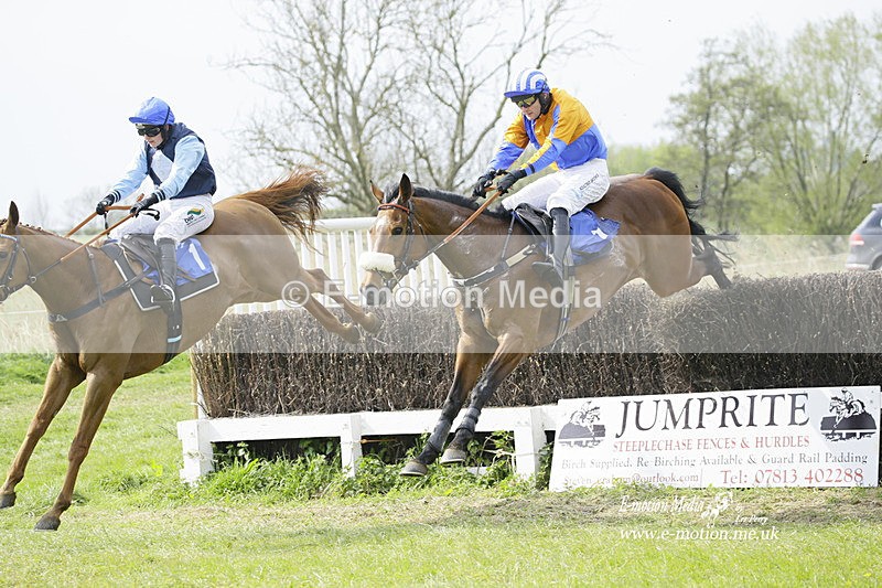 PtP 230422 302 - Berkeley Races - Woodford Glos 23/04/22