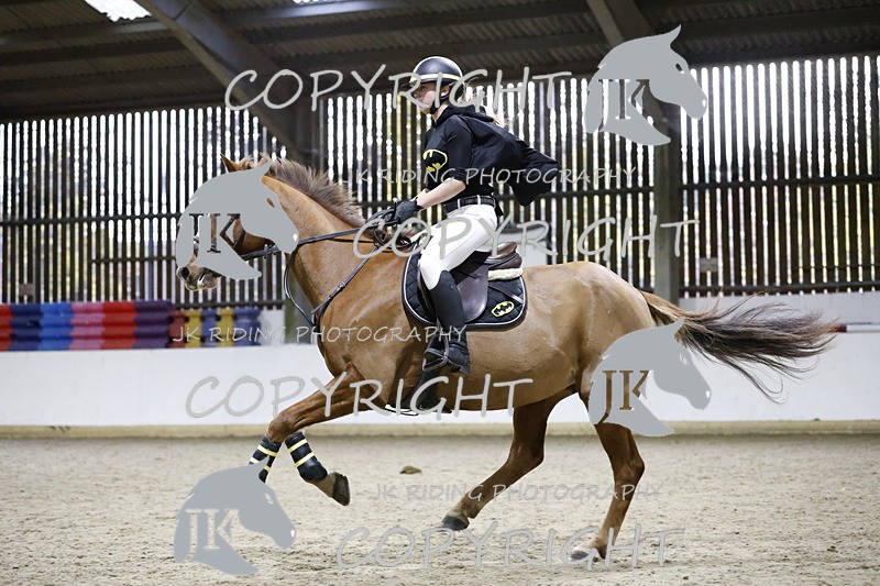 _T0A3760 - 1M Clear Round