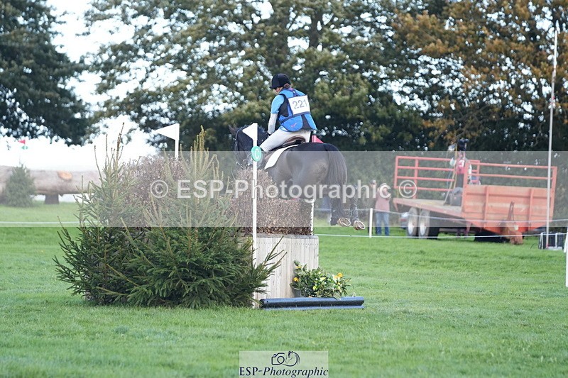 251024A-144808-12948 - C-221-Sam.Jennings