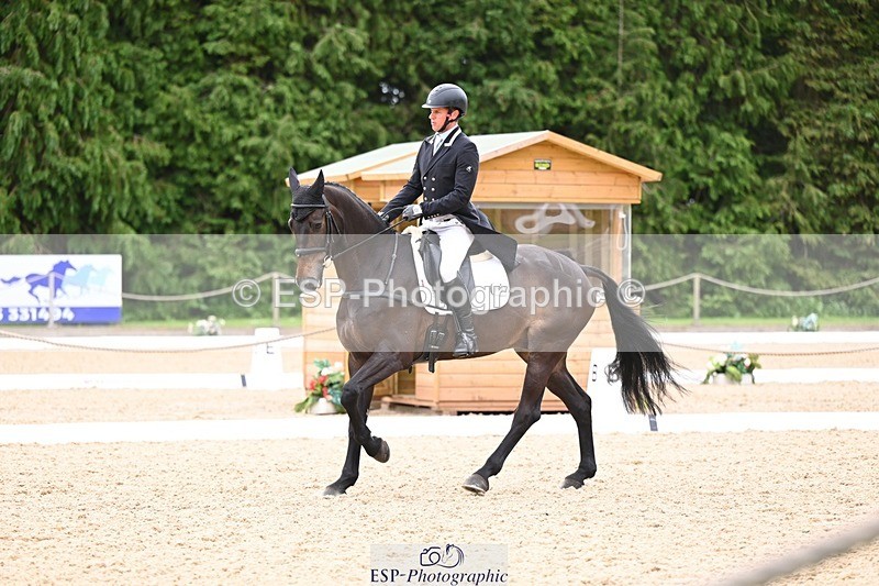 240524-093742-07922 - 507-DASSETT_ROCK_STAR-Tom_D_Crisp