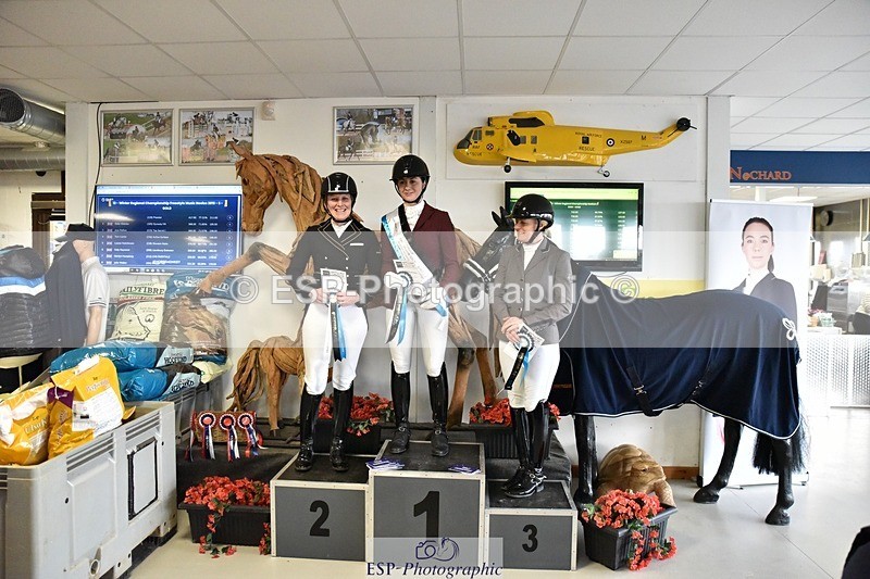 250215-153802-04501 - Medium Gold Presentations