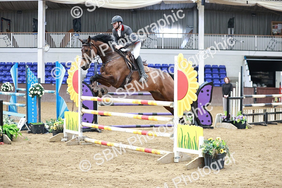 SBM_000677 - Class 4 - Senior Newcomers - 1.10m