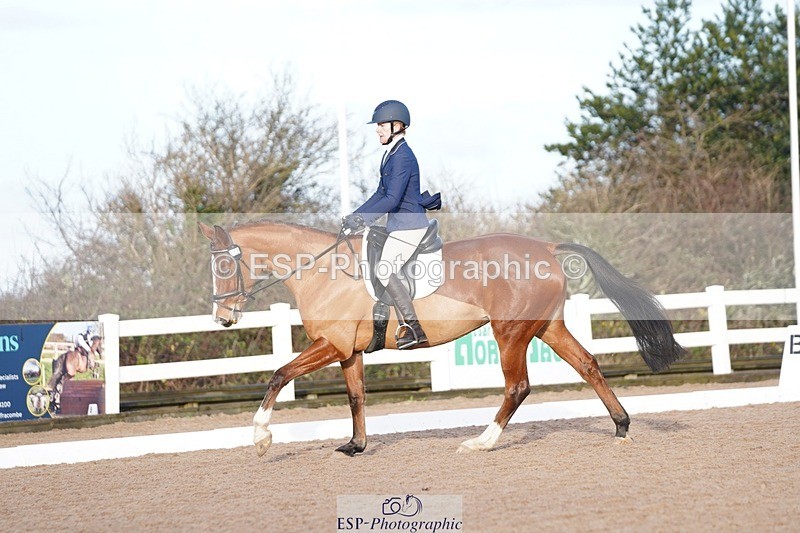 241214-110038-00292 - 110-Wendy.Walrond-Legend.L