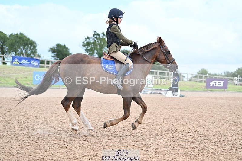 240813-151920-00046 - Clear round & 60cm