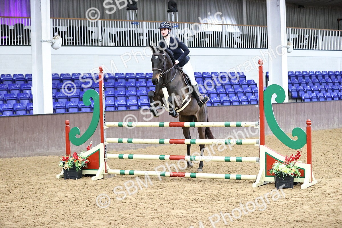 SBM_006044 - Class 16 - Senior Newcomers - 1.10m Open