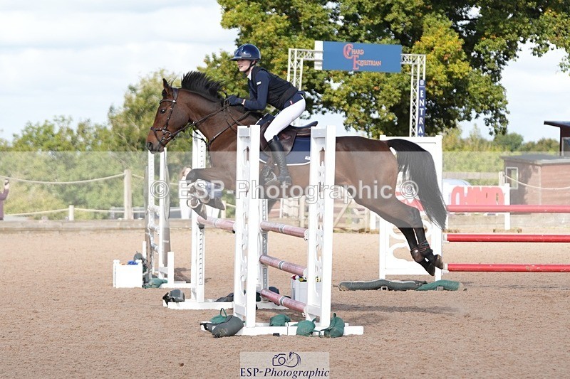 250921-113310-02495 - Cls 6 Pony Newcomers and 1m