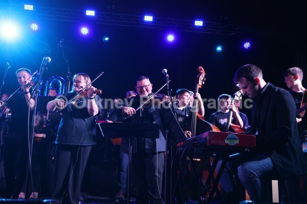  - Hadhirgaan: 30 Years Young