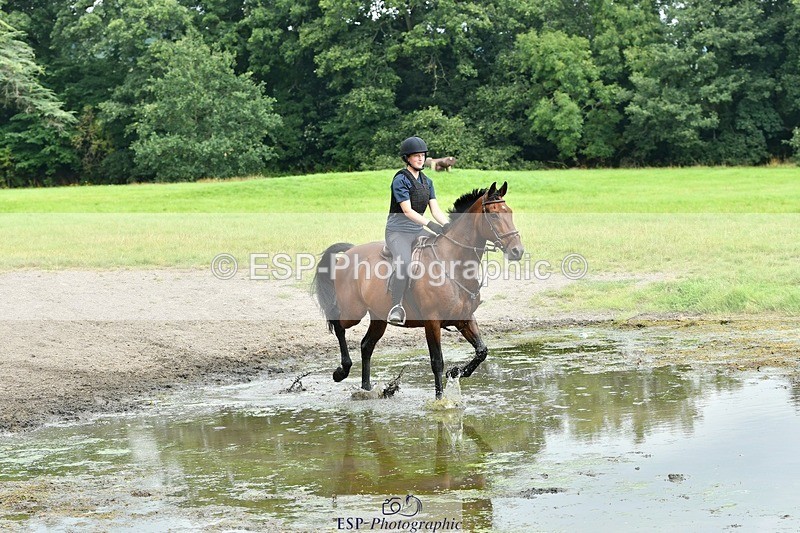 230817-131939-00918 - Theo's 1st Group - XC