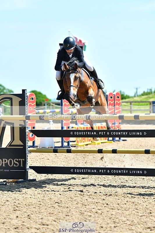 230527A-140013-04877 - Cls 17 National 1.30m Open