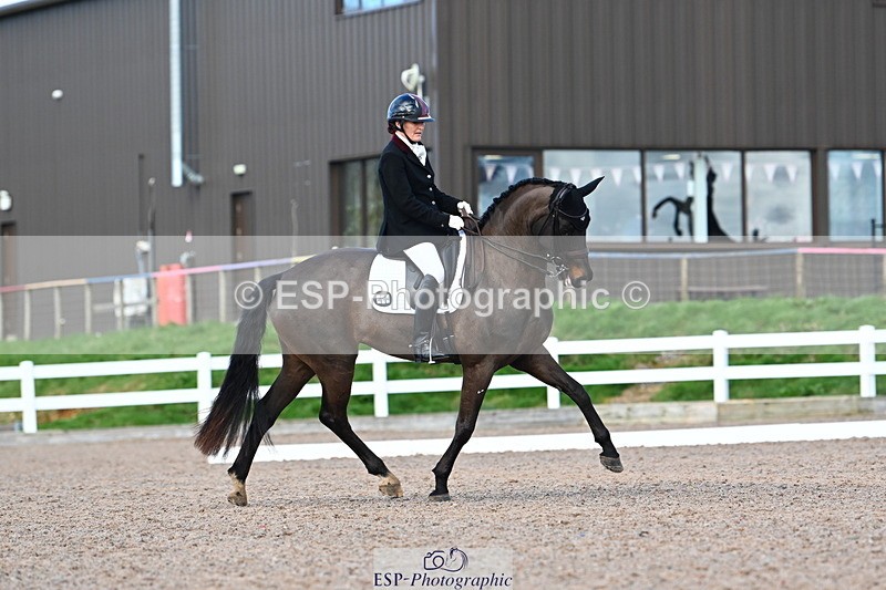 240218A-151628-09046 - 214-maria.griffin-Satin.6