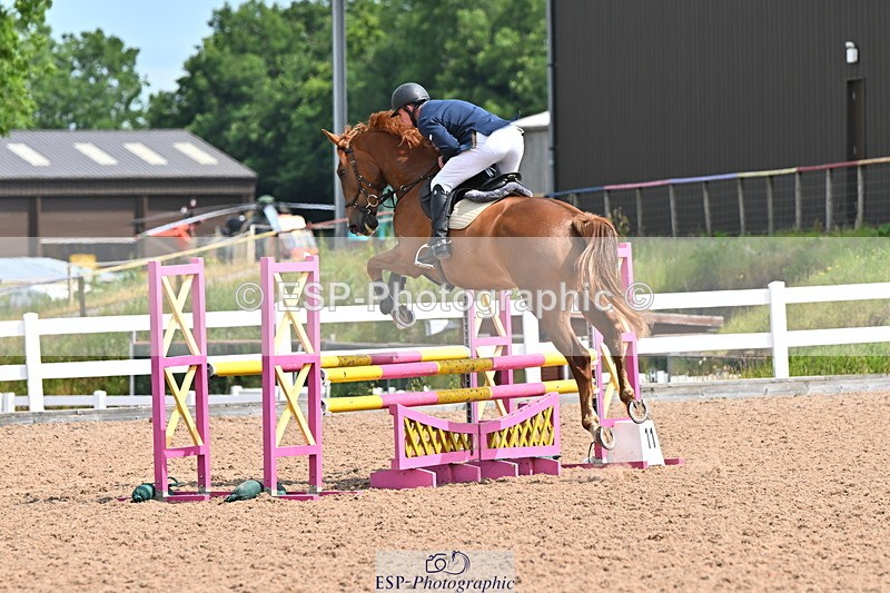 240619A-110529-00021 - Cls 1 British Novice and 90cm Open