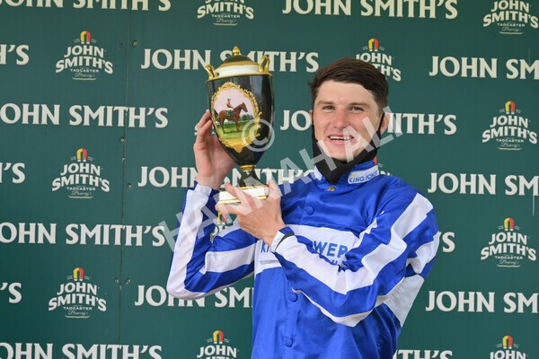 yr10072021r5-72 - Race 5: 4.05pm John Smith's Cup