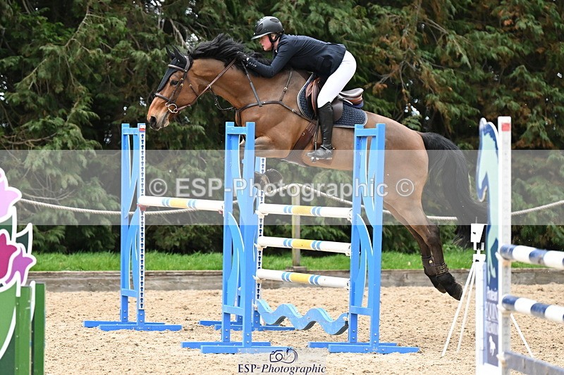 250323A-154051-05077 - Cls 25 Snr Fox & 1.20m Open