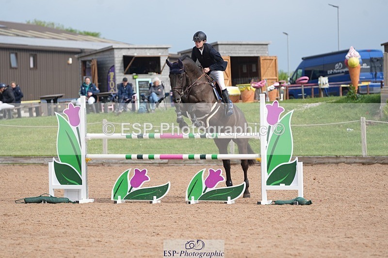 260508-094152-04683 - Cls 12 Snr Foxhunter