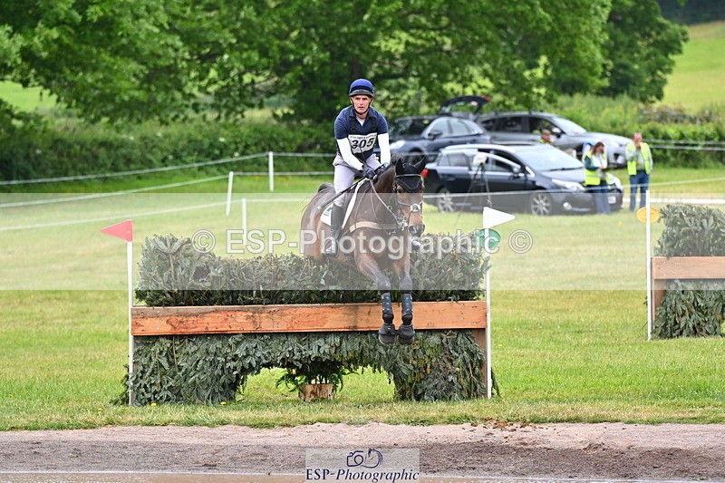 250524A-113801-09921 - B-305-Andrew.James-LANDORADO