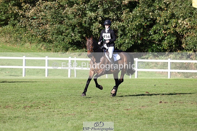 231022-150929-29645 - 418-PENHILL.REX-Lesley.Mitton-TrotUp+SJ