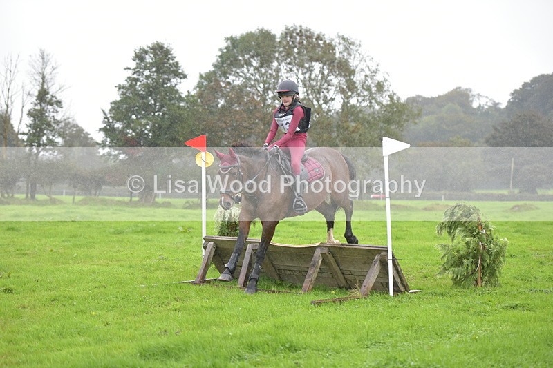 RAY_9325 - Class 1: 65cm: Ski Jump