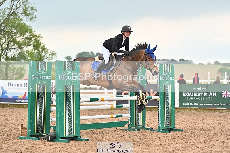 260508-091810-04401 - Cls 17 British Novice and 90cm Open