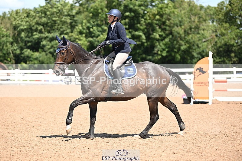 240728A-123024-08535 - Cls 32 85cm Amateur Qualifier