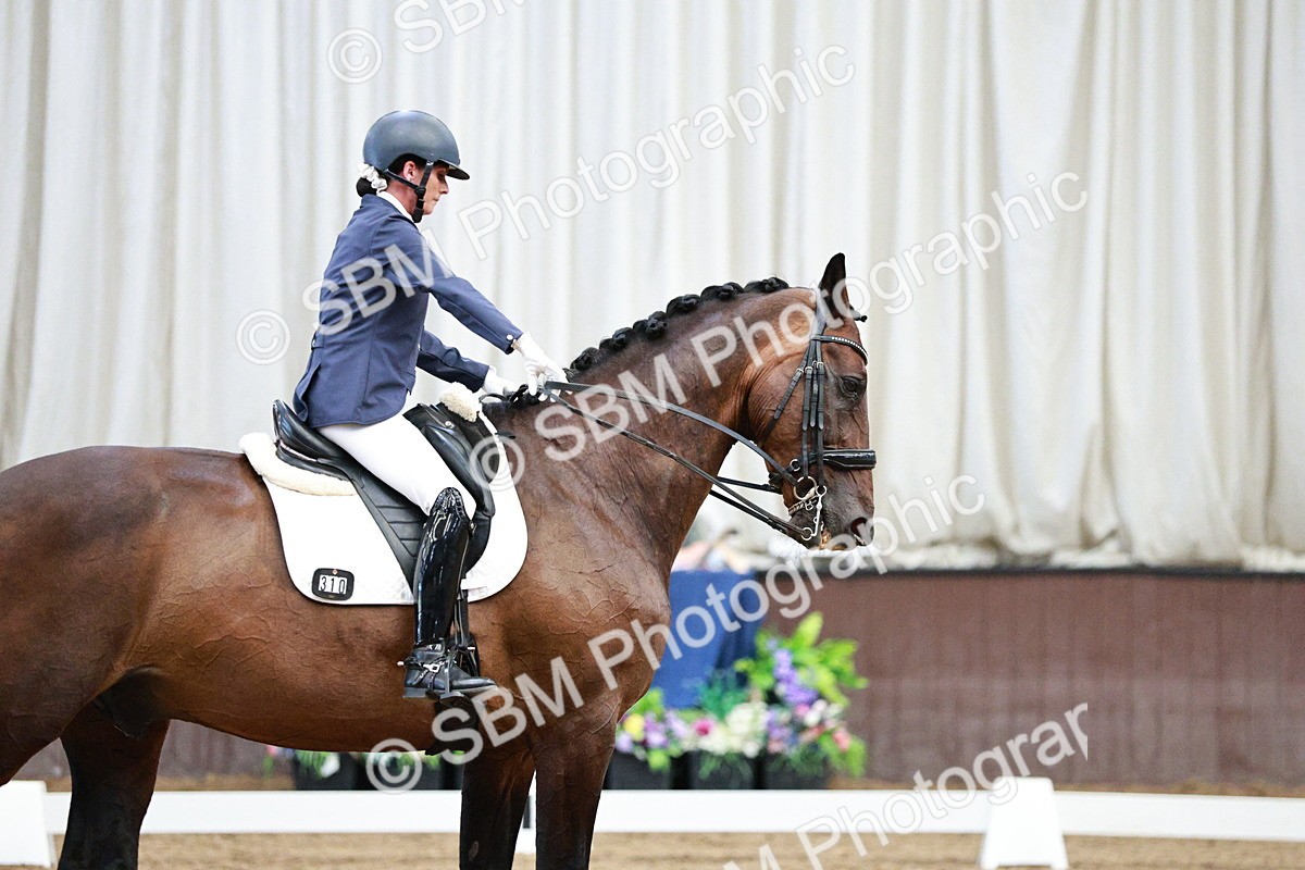 SBM_006624 - Class 16 - Advanced Medium 5 - 16.02-17.22