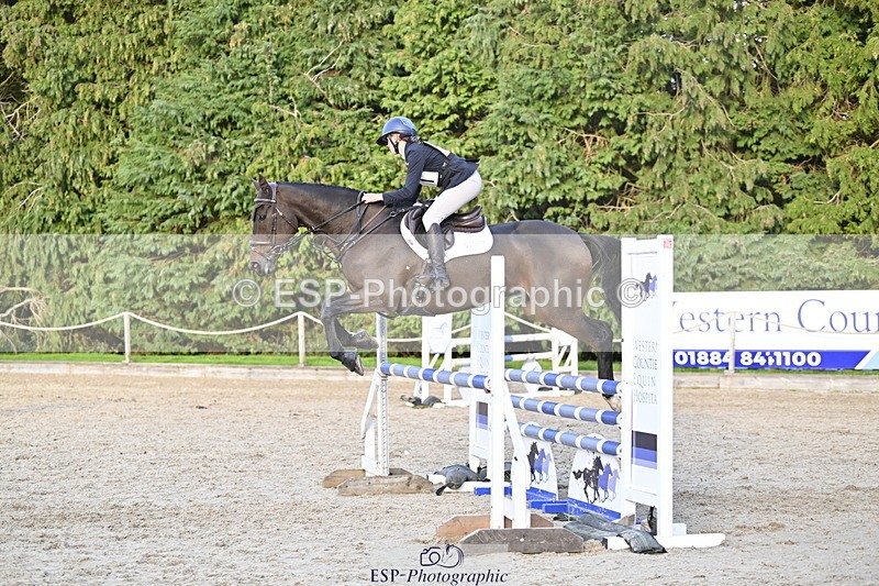 251005A-173655-05422 - Cls 11 Open 1m-1.05m