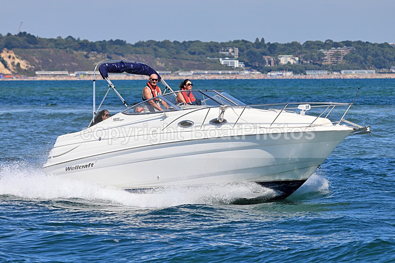180805 WELLCRAFT 2400 MARTINIQUE 1Y3A7386 - Motorboats - Open