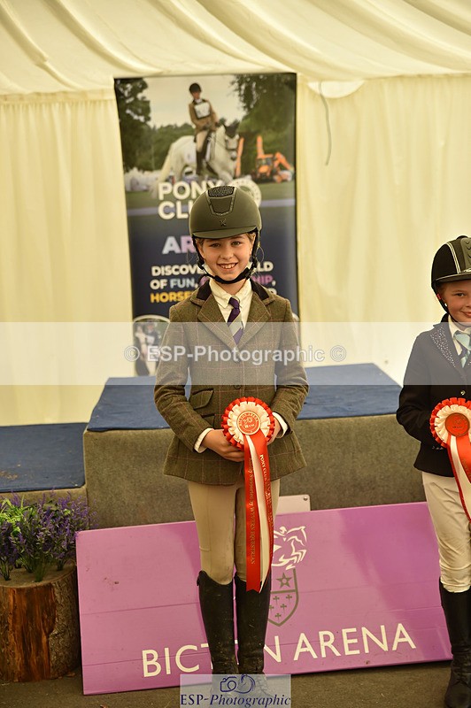 240824X-144638-30160 - D70 and 70cm SJ Presentations