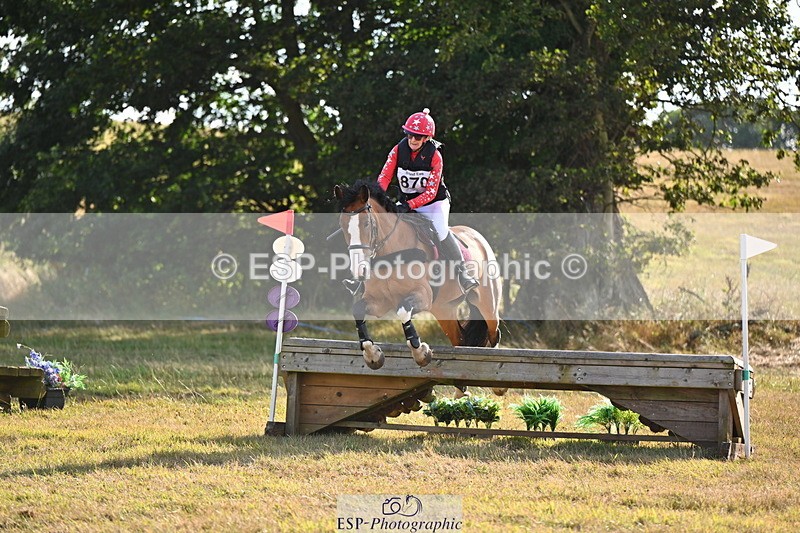 250803A-175921-18200 - S-870-Chris.Ellis-SKELWITH.BLUE.BELLE.AMOUR