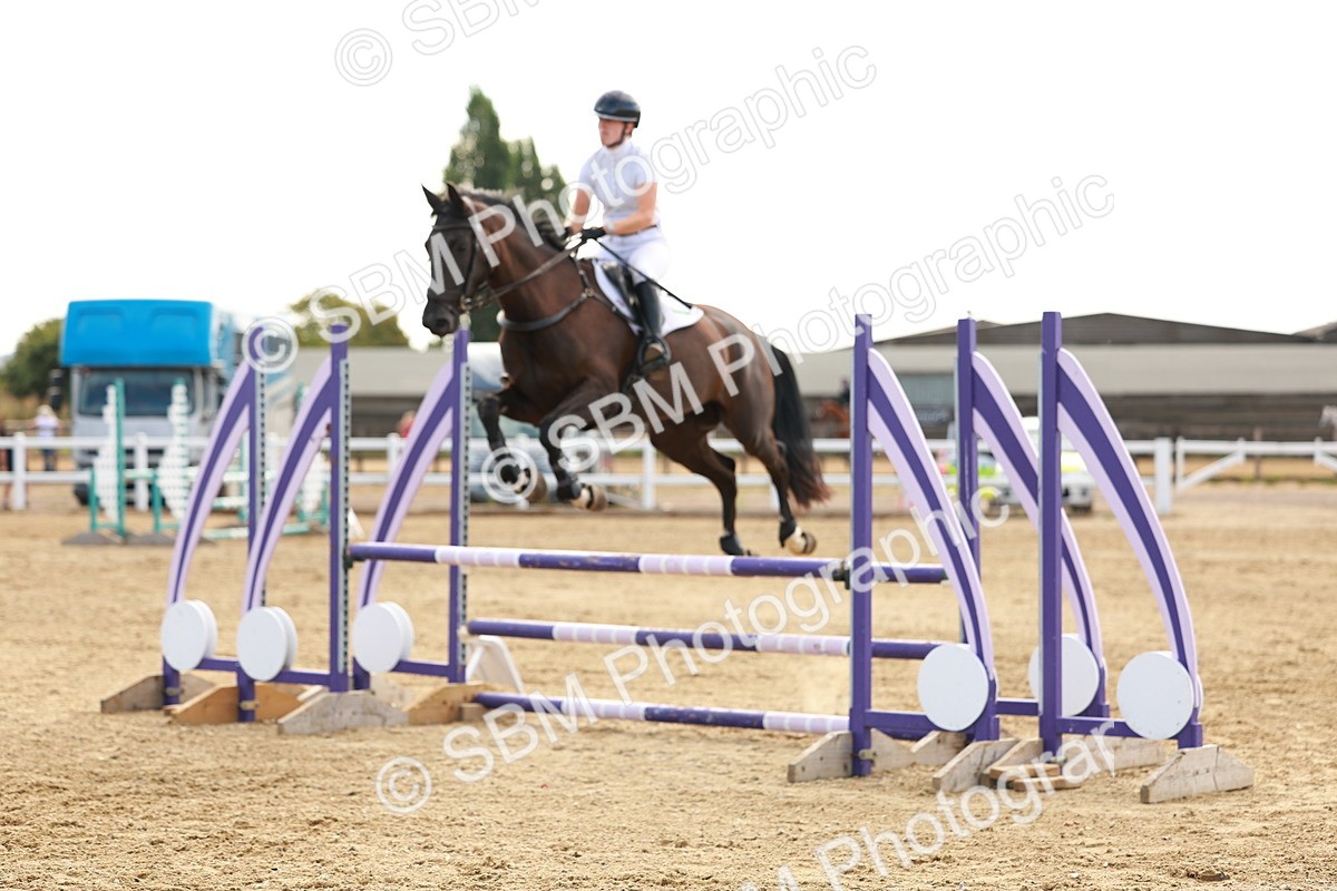 SBM_002452 - Class 9 - Senior British Novice - 90cm
