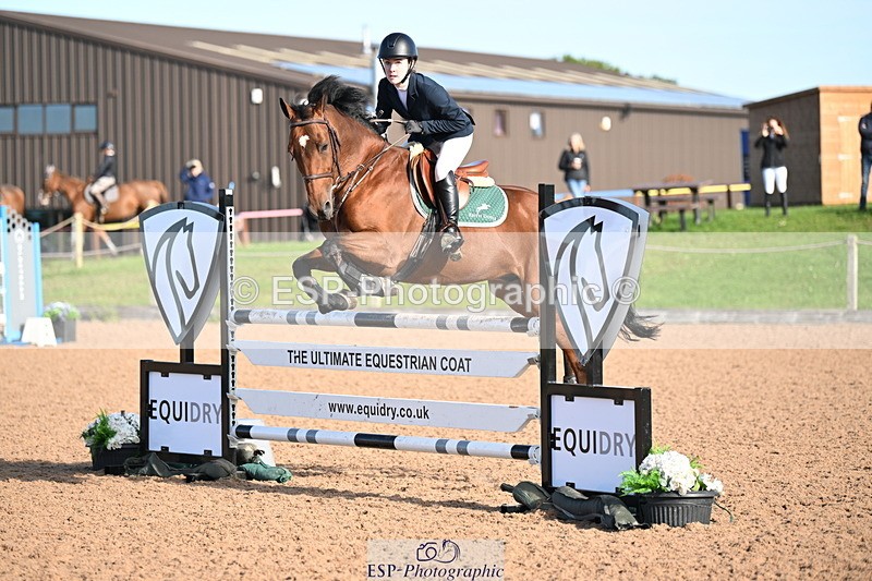 240913A-092213-03225 - Cls 13 Snr 1.05m & 1.10m Open