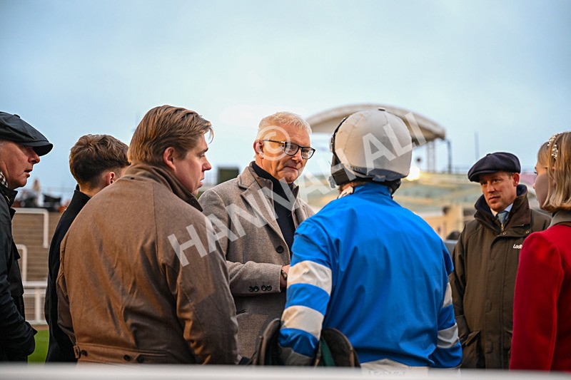 151125-Race 7-Divine Diva-4905 - Race 7