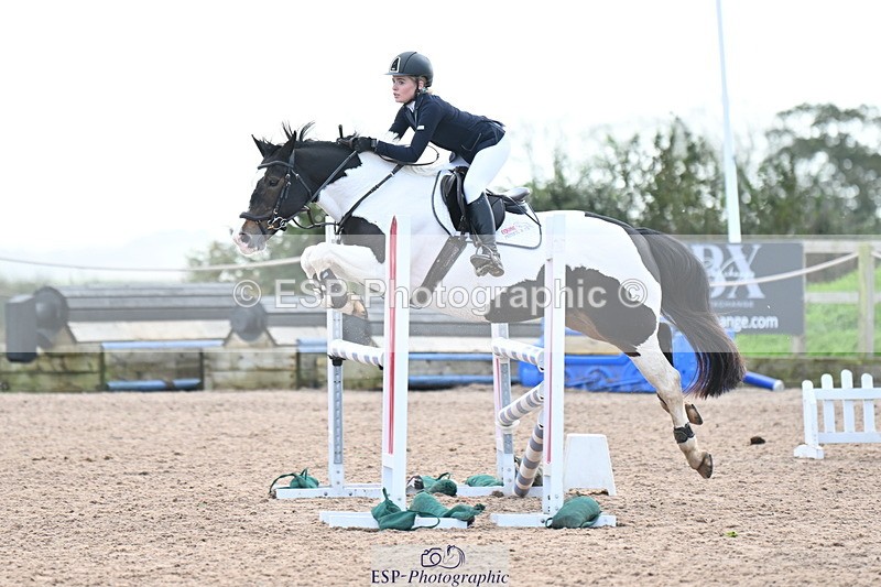 231029A-114922-03124 - 90cm Club and Schools