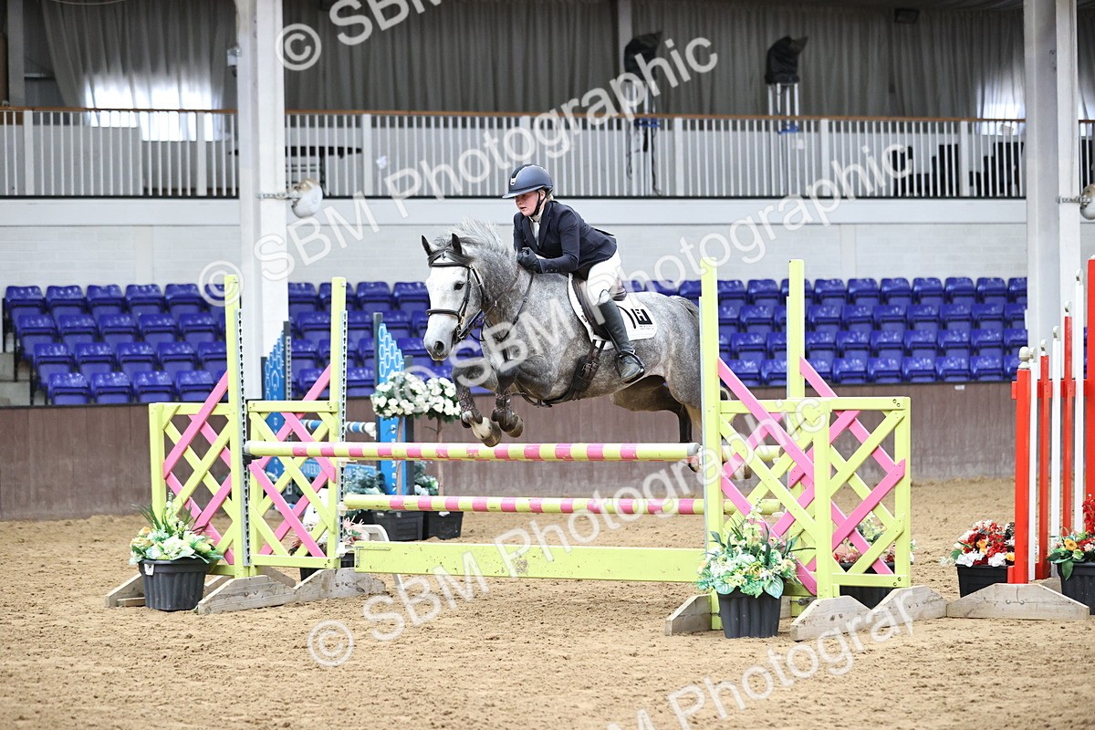 SBM_002773 - Class 13 - Blue Chip Pony Newcomers 1.00m Open
