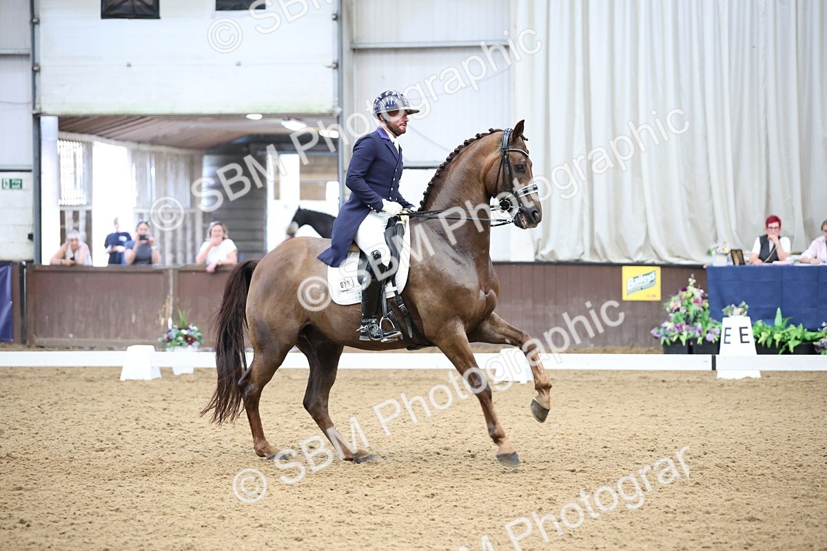 SBM_004825 - Class 9 - FEI Inter 1 Gold - 16.59-17.47