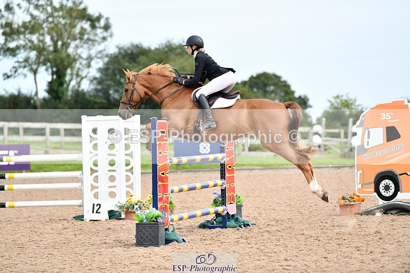 240915A-165308-11132 - Cls 30 Snr Foxhunter