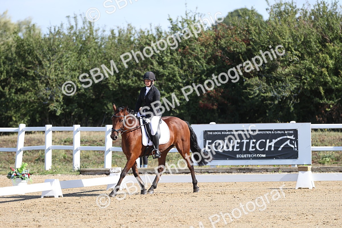 SBM_001097 - Class 2 - Intro 4 Champs - 9.44-10.38