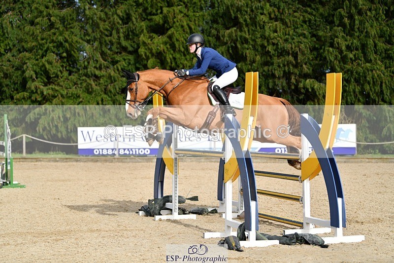 240324-153338-03324 - Cls 11 Foxhunter & 1.20m Open