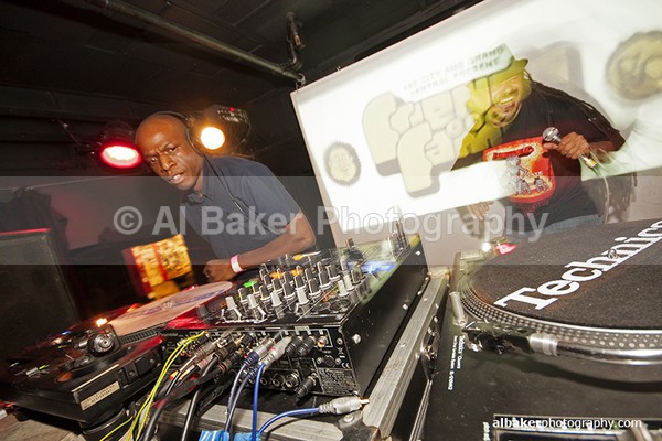 14 - Friends-&-Family @ the-roadhouse 24.04.15